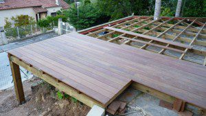 Création d’une terrasse en bois à Sollies près de Toulon