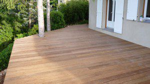 Création d’une terrasse en bois à Sollies près de Toulon