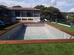 Création d’une terrasse en bois à Hyères